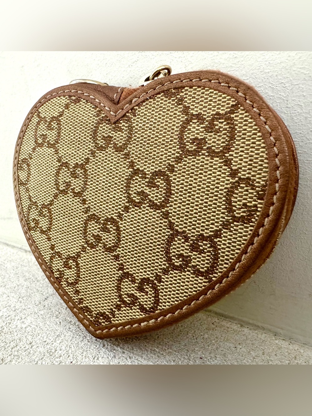 GUCCI GG Canvas Heart Coin Purse Key Pouch Charm 152615 Italy - Picture 4 of 9